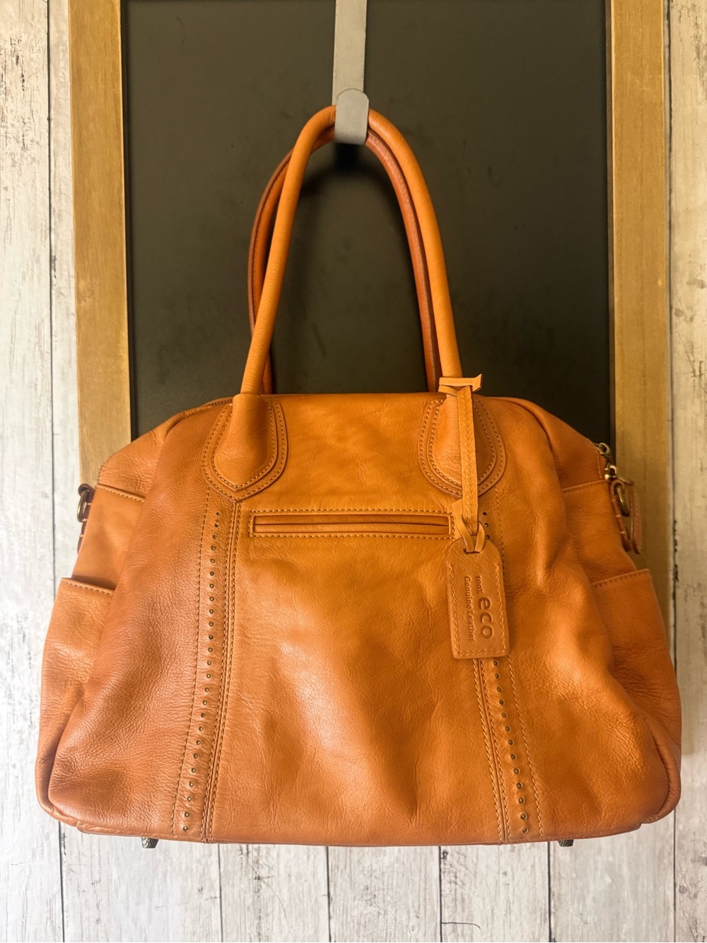 OLD TREND Distressed Vintage Look Leather Tote Shoulder Bag Caramel Boho Chic
